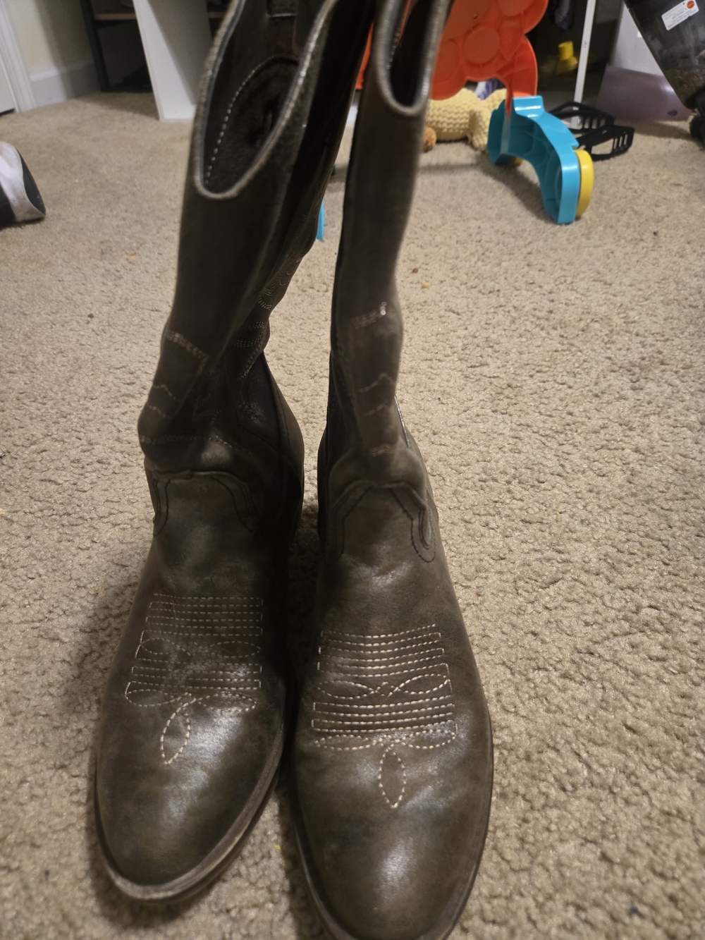 Xappeal Women's Tall Brown Leather Heeled Boots